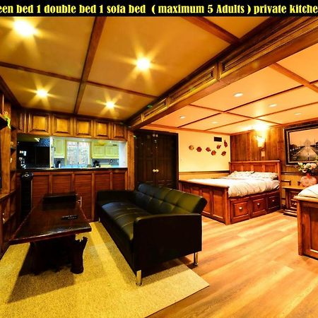 Salmon Magwood Guesthouse Toronto Extérieur photo